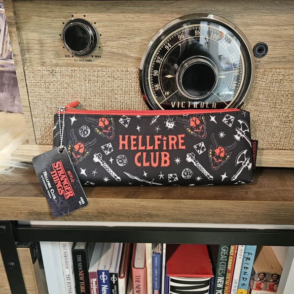 Stranger Things Hellfire Club Accessories Pouch NWT - Picture 2 of 9